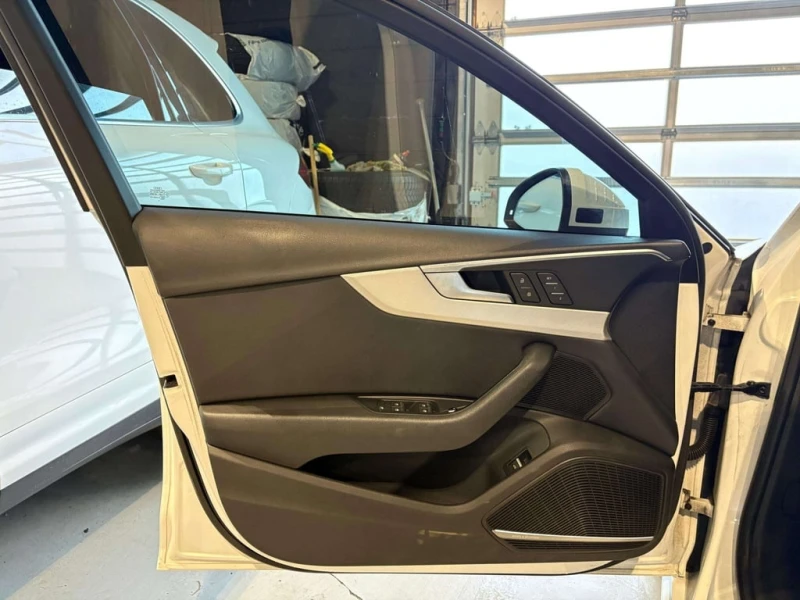 Audi A4 Technik S tronic, снимка 17 - Автомобили и джипове - 53149346