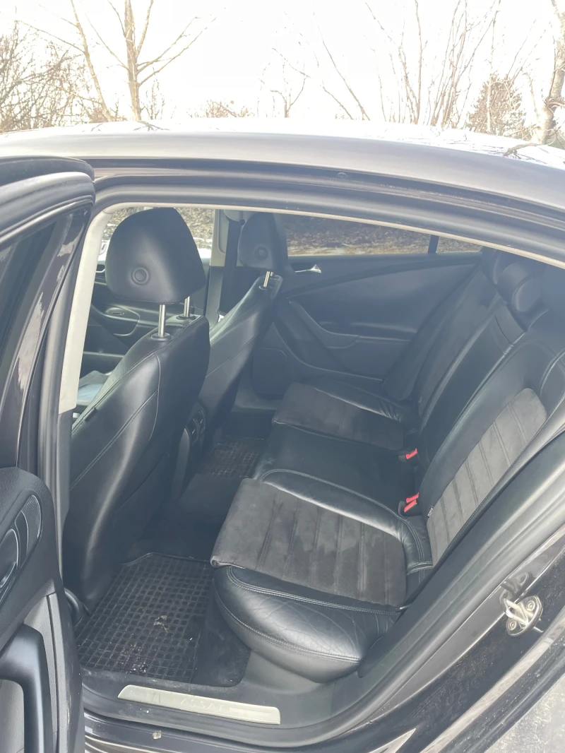 VW Passat 2.0 TDI HIGHLINE, снимка 8 - Автомобили и джипове - 53235301