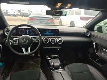 Mercedes-Benz CLA 250 * CARFAX * АВТОКРЕДИТ БЕЗ ПЪРВОНАЧАЛНА ВНОСКА, снимка 8 - Автомобили и джипове - 54863431