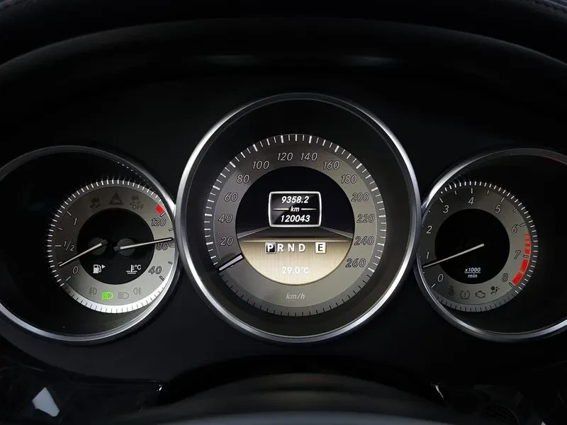 Mercedes-Benz CLS 350 W218 Cls350 Blue Efficiency, снимка 8 - Автомобили и джипове - 55275519