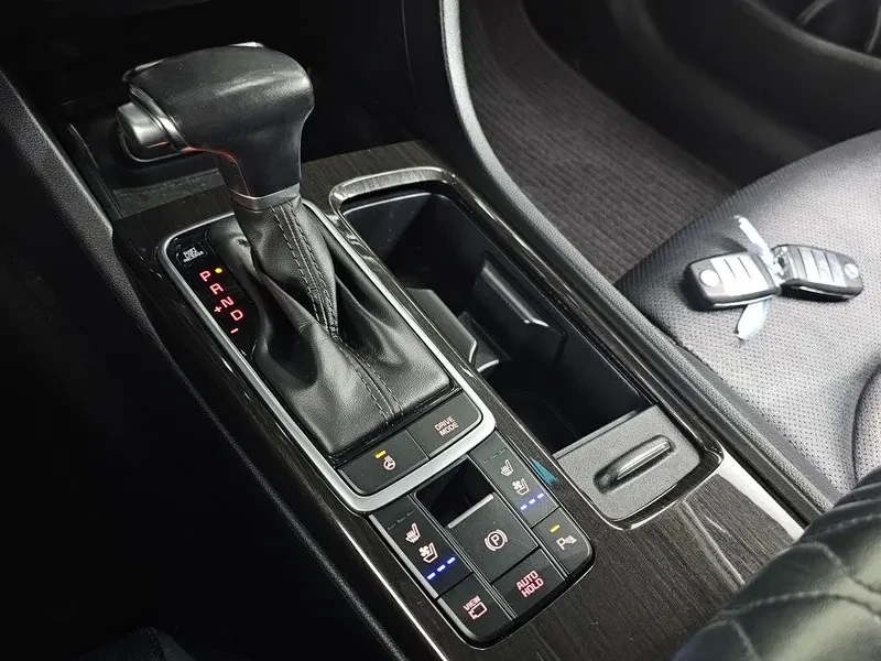 Kia K5 2.0 Prestige - САМО 30% АВАНС, снимка 9 - Автомобили и джипове - 55796067