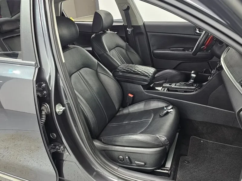 Kia K5 2.0 Prestige - САМО 30% АВАНС, снимка 11 - Автомобили и джипове - 55796067