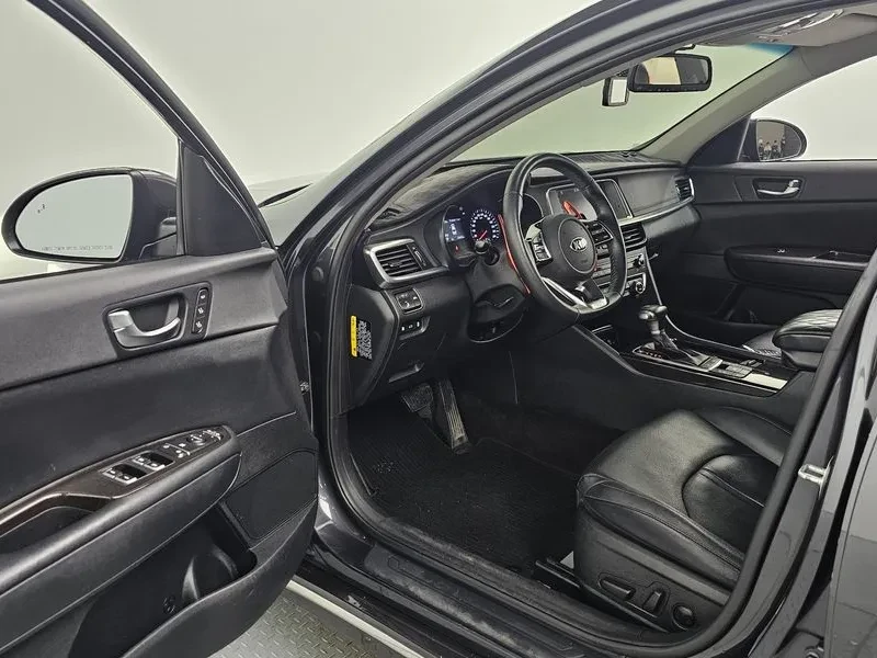 Kia K5 2.0 Prestige - САМО 30% АВАНС, снимка 10 - Автомобили и джипове - 55796067
