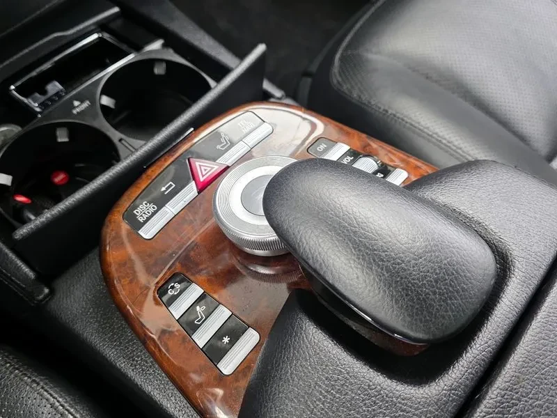 Mercedes-Benz S 550 L, снимка 17 - Автомобили и джипове - 56070329