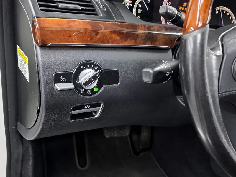 Mercedes-Benz S 550 L, снимка 16 - Автомобили и джипове - 56070329