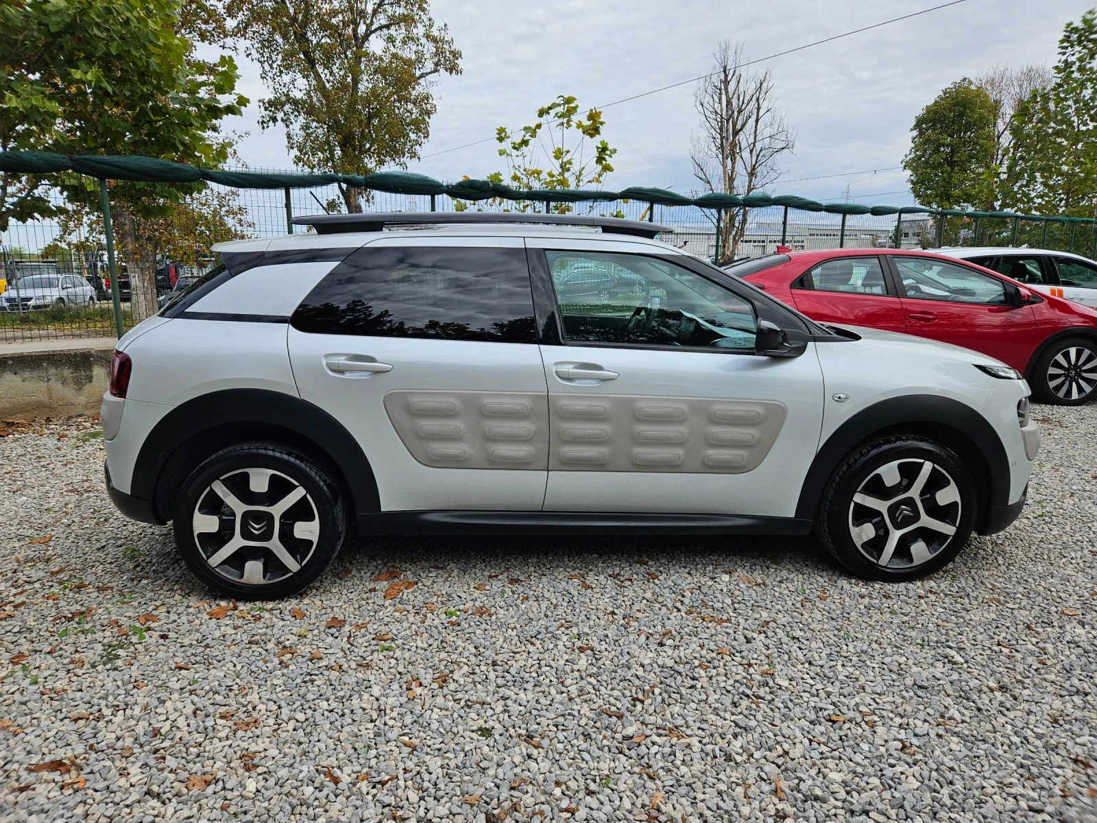 Citroen C4 Cactus 1.6 e-Hdi Автомат  - изображение 8