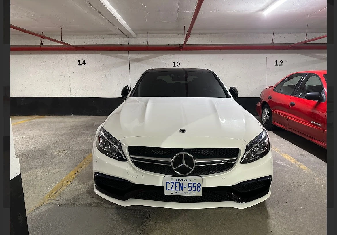 Mercedes-Benz C 63 AMG  S * * CARFAX * * АВТО КРЕДИТ - изображение 2