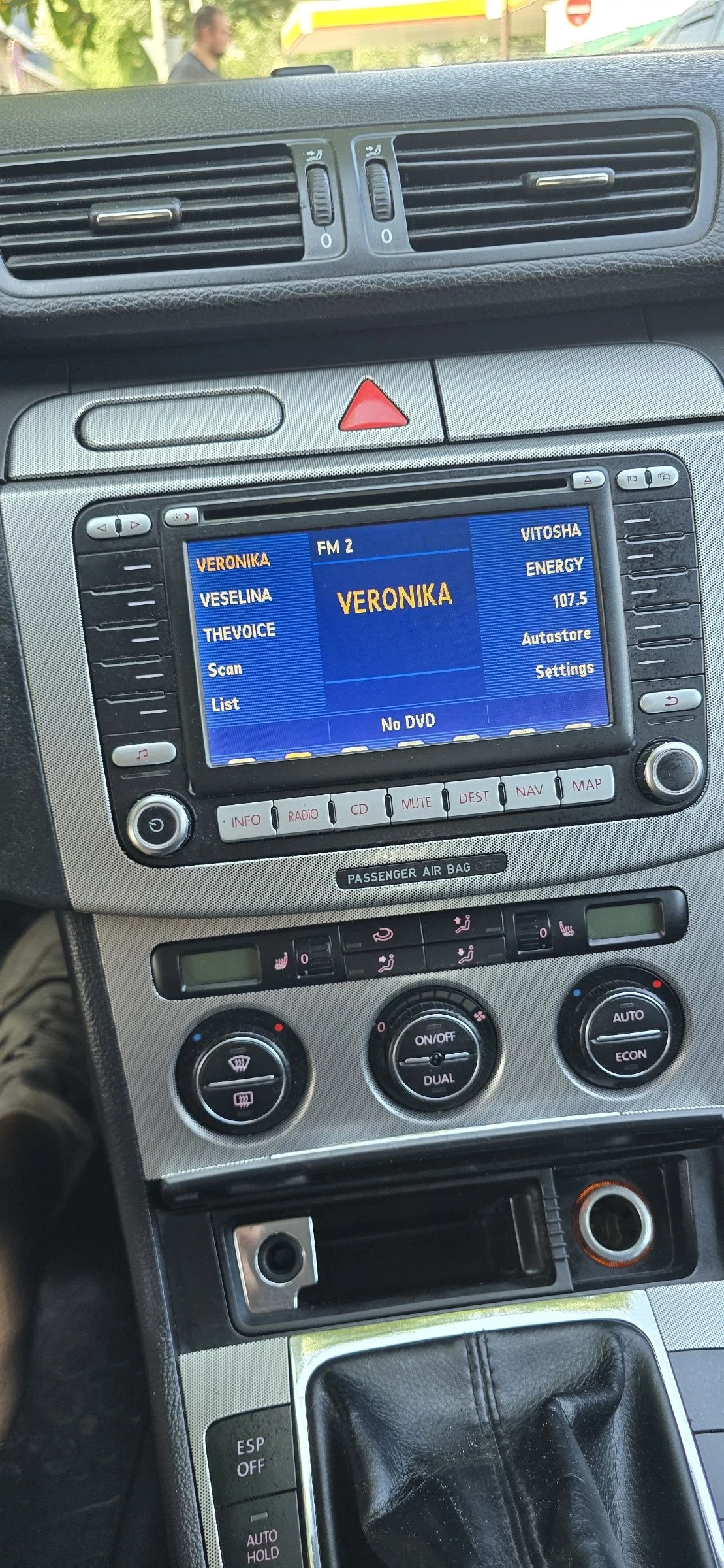 VW Passat 2.0tdi - изображение 10
