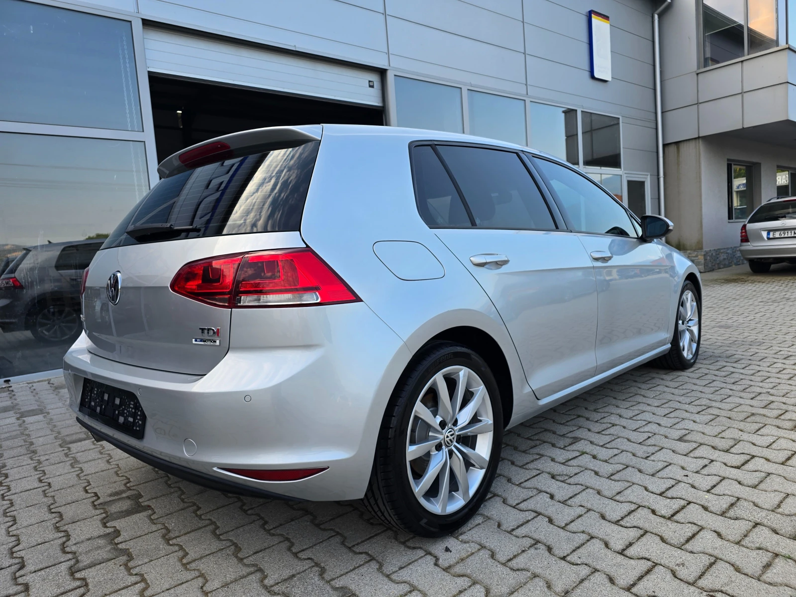 VW Golf 151000km !!!!! EURO 6B !! - изображение 6