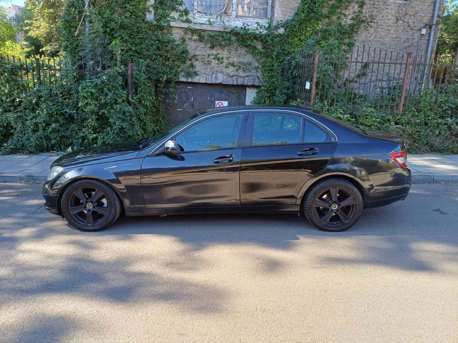 Mercedes-Benz C 200 CDI - изображение 2