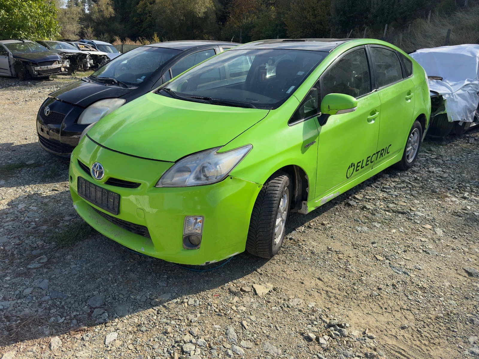 Toyota Prius 1.8 hybrid На части! | Mobile.bg — изображение 1