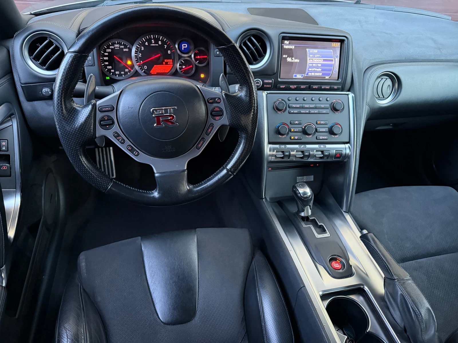 Nissan Gt-r  - изображение 7