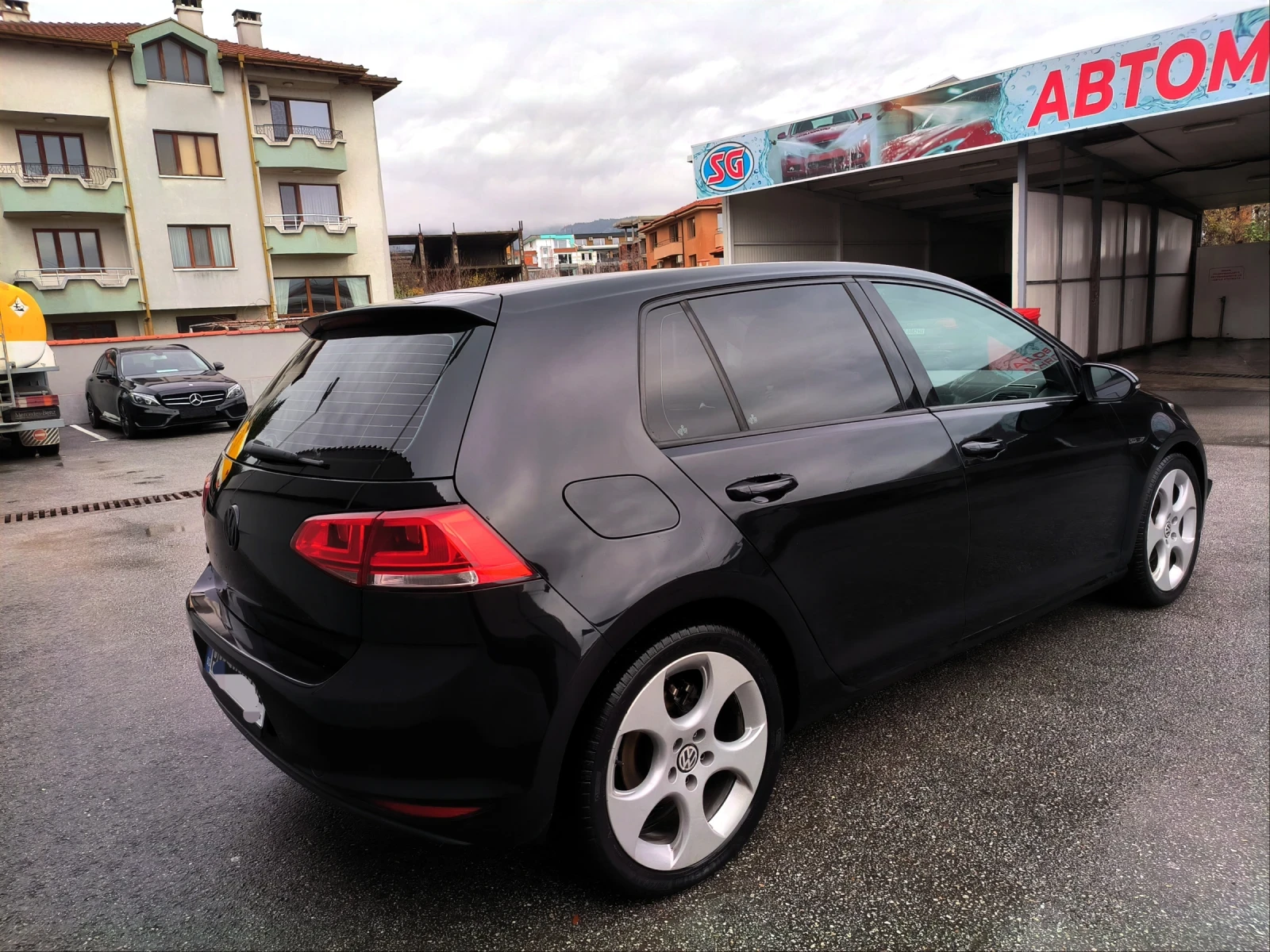 VW Golf 1.6 TDI Highline  - изображение 5