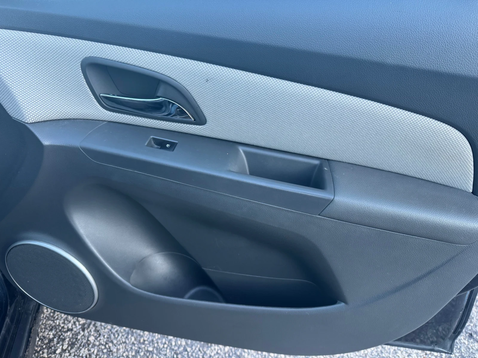 Chevrolet Cruze 2.0 150ps | Mobile.bg � ����������� 6