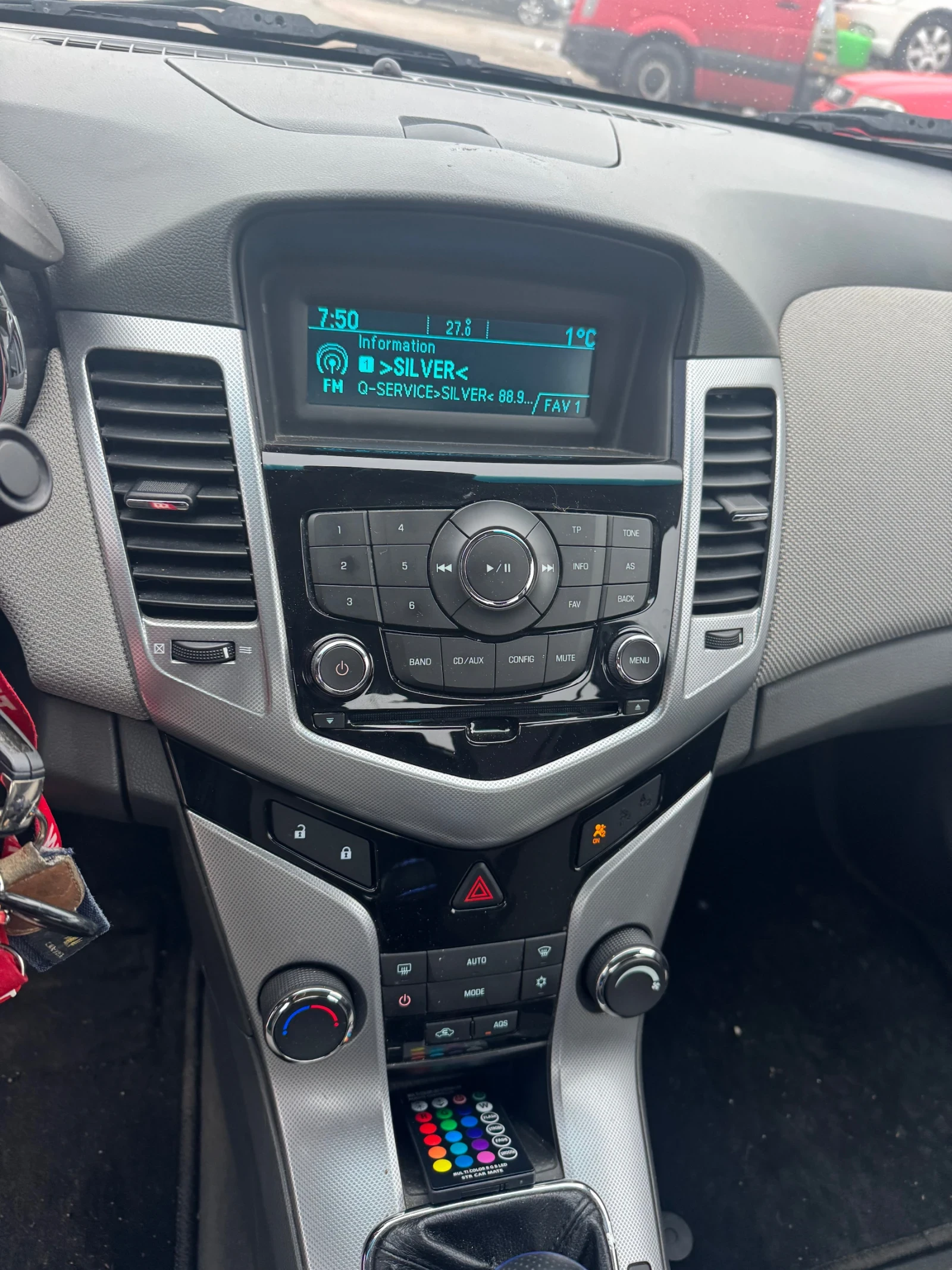 Chevrolet Cruze 2.0 150ps | Mobile.bg � ����������� 12