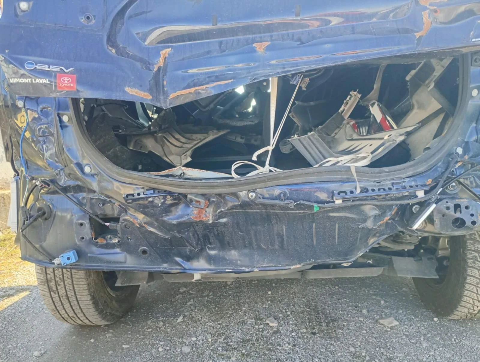 Toyota bZ4X AWD | Mobile.bg � ����������� 6