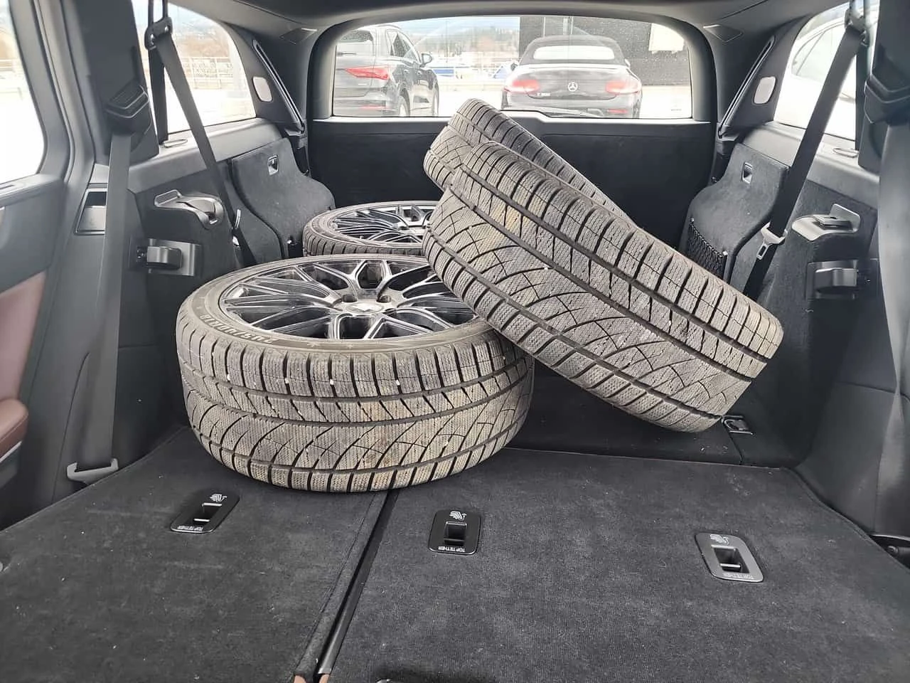 Mercedes-Benz E 400 CARFAX /DISTRONIC/HARMAN KARDON/360 | Mobile.bg � ����������� 10