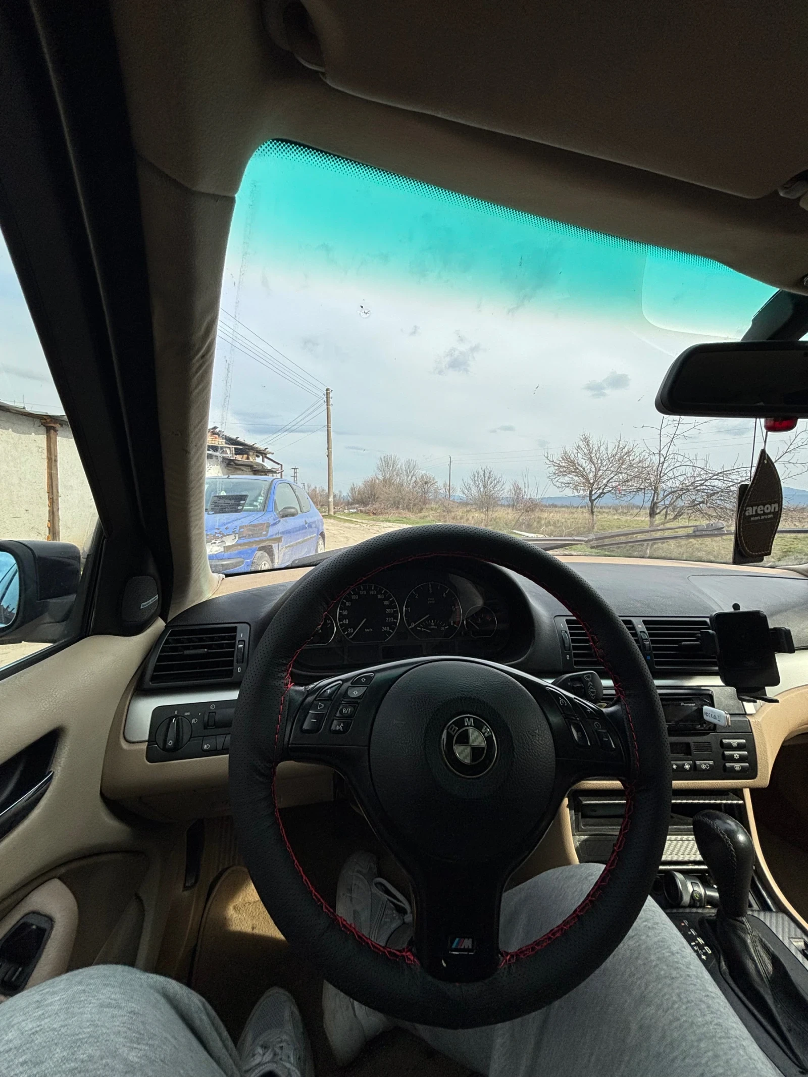 BMW 330, снимка 2 - Автомобили и джипове - 54213072