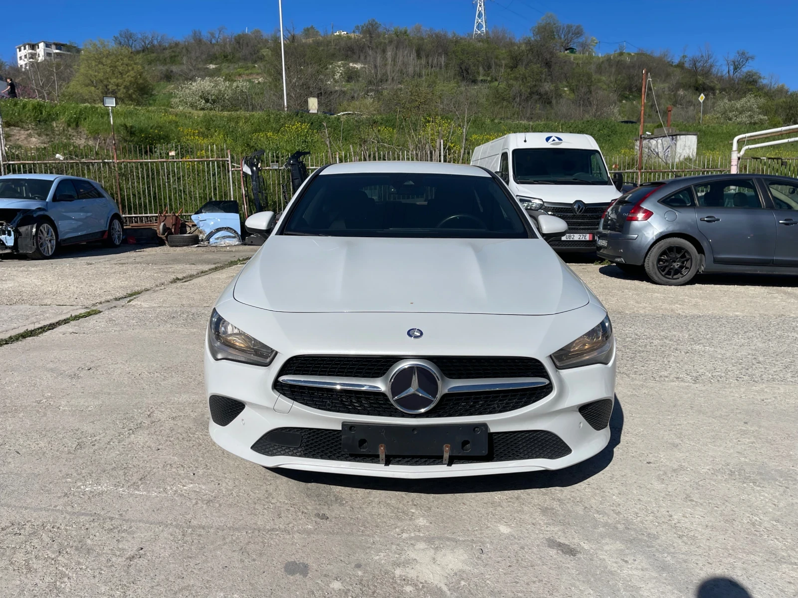 Mercedes-Benz CLA 180 CDI, снимка 2 - Автомобили и джипове - 54386633