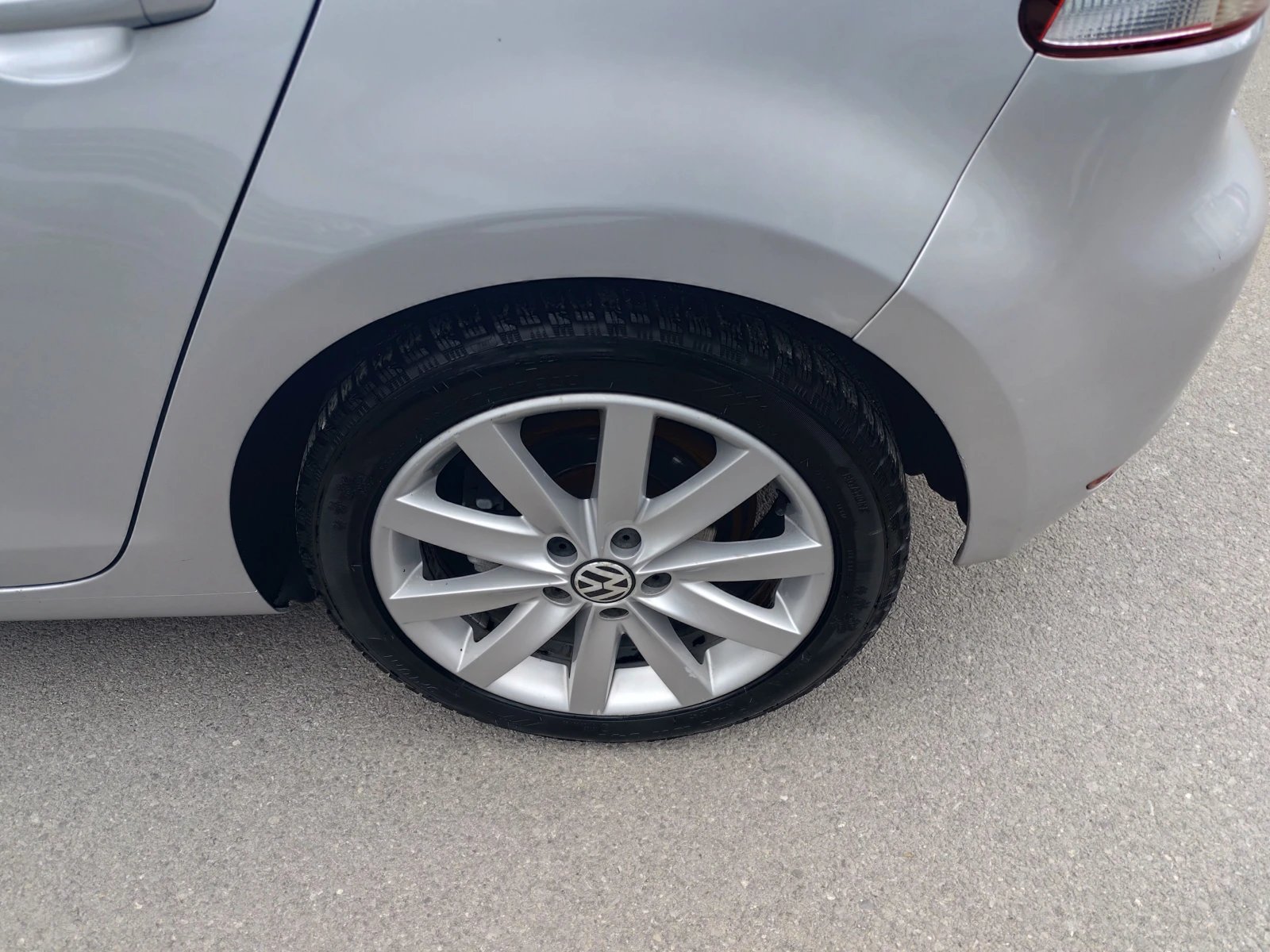 VW Golf 2.0TDi* DSG-АВТОМАТИК* HIGHLINE * EURO5A* , снимка 16 - Автомобили и джипове - 54651400