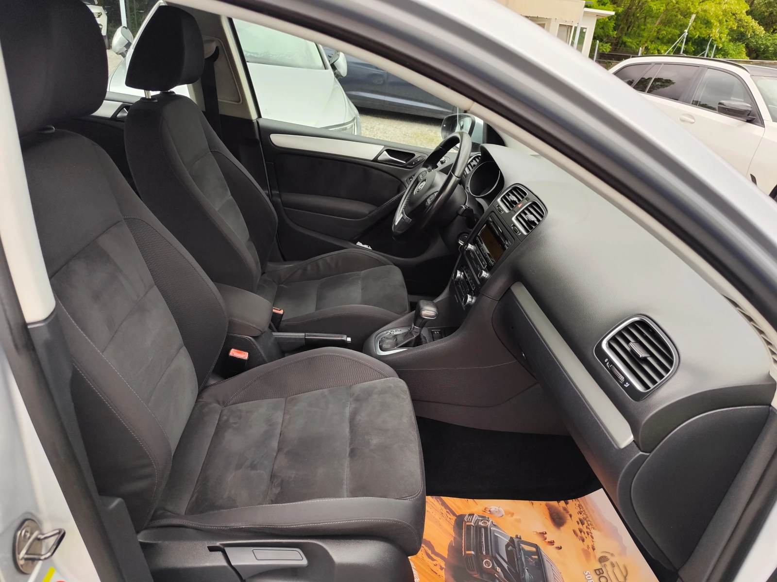 VW Golf 2.0TDi* DSG-АВТОМАТИК* HIGHLINE * EURO5A* , снимка 12 - Автомобили и джипове - 54651400