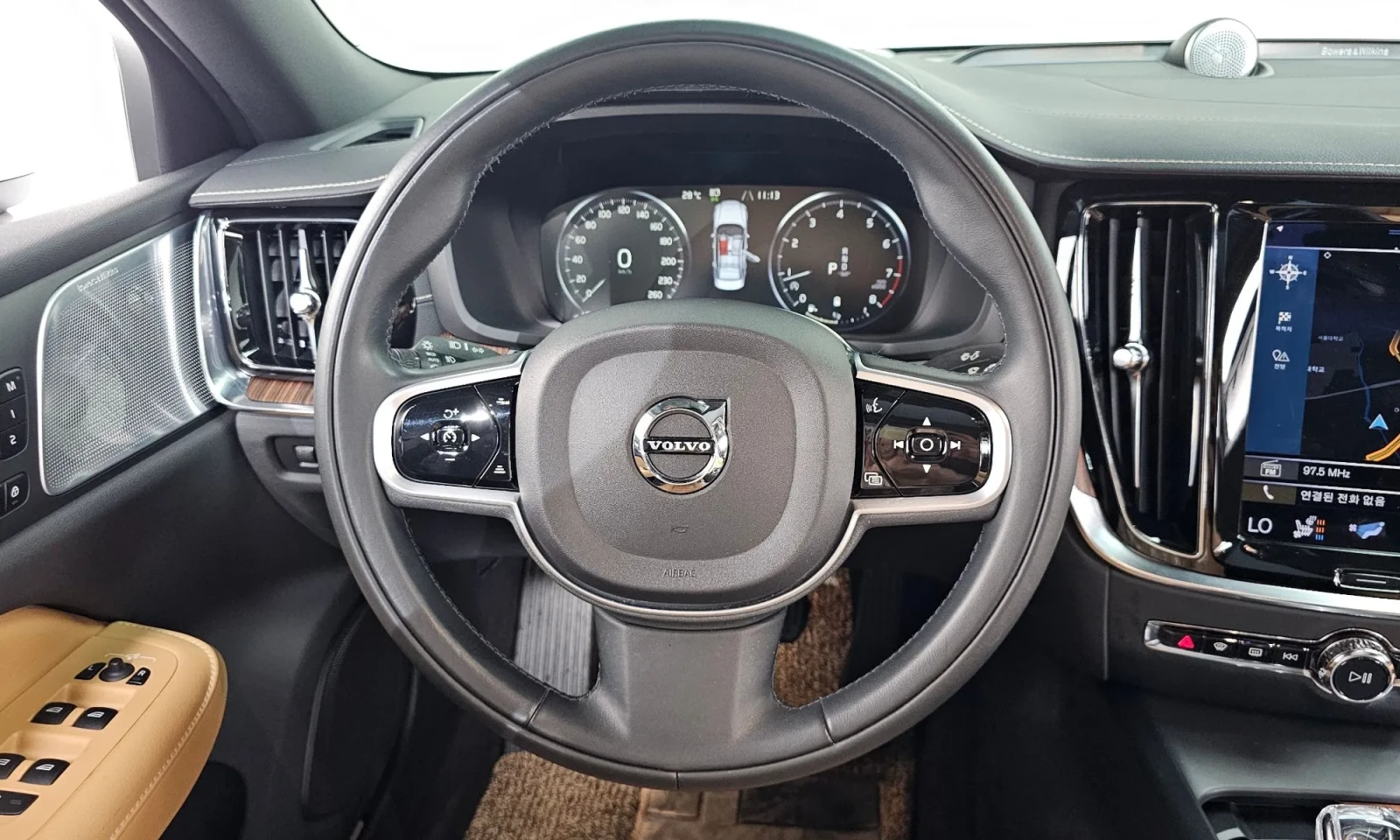 Volvo S60, снимка 14 - Автомобили и джипове - 54740757