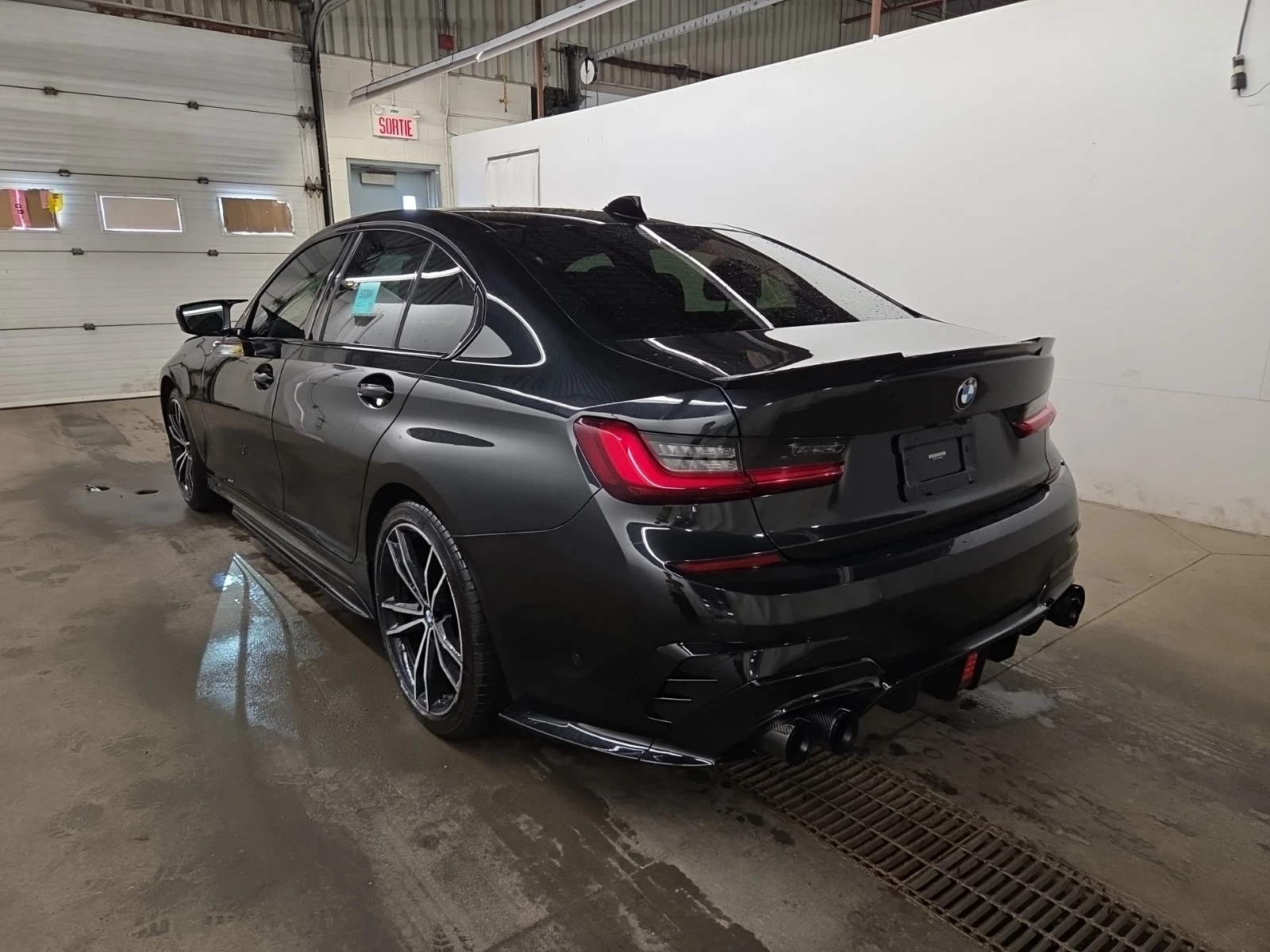 BMW 330 M ����� * XDRIVE * HEAD UP * CARFAX *  | Mobile.bg � ����������� 4