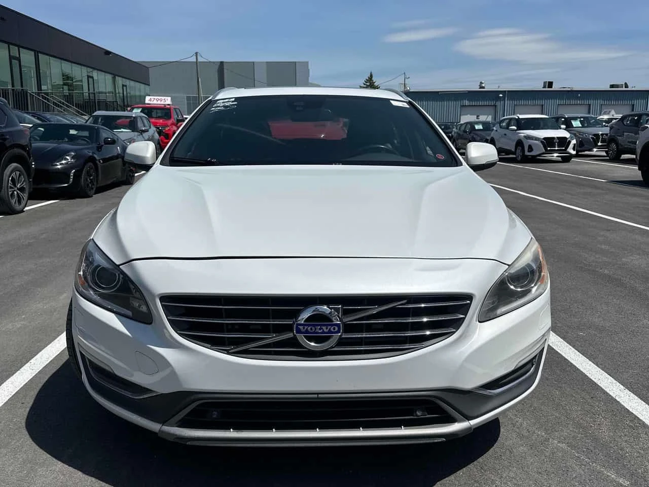 Volvo V60 * T5 Premier Plus * АВТОКРЕДИТ БЕЗ ПЪРВОНАЧАЛНА* , снимка 6 - Автомобили и джипове - 54803255
