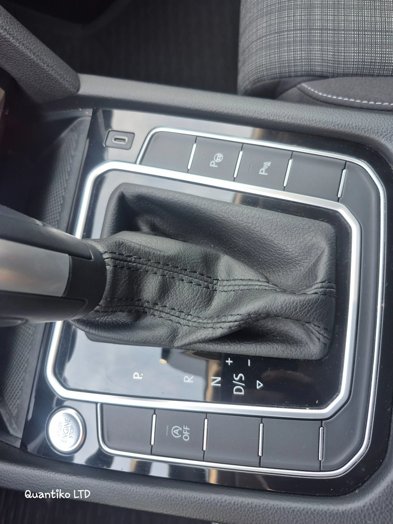 VW Passat WAGON BUSSINESS 2.0 DSG, снимка 14 - Автомобили и джипове - 54931296