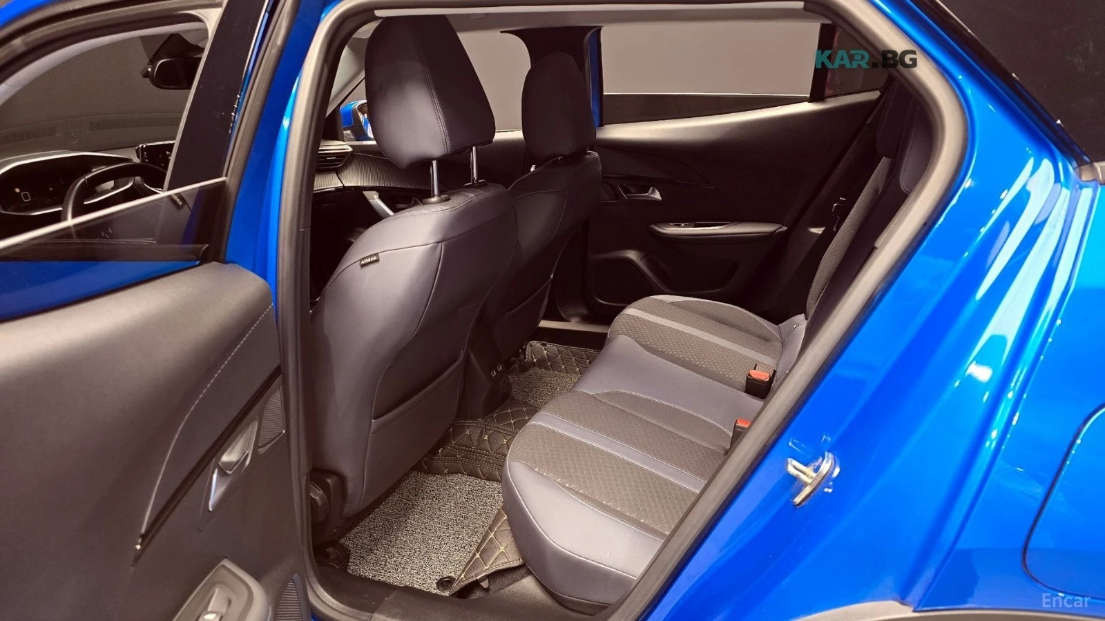 Peugeot 2008 ПОДГРЕВ* КАМЕРА* KEYLESS, снимка 11 - Автомобили и джипове - 55001057