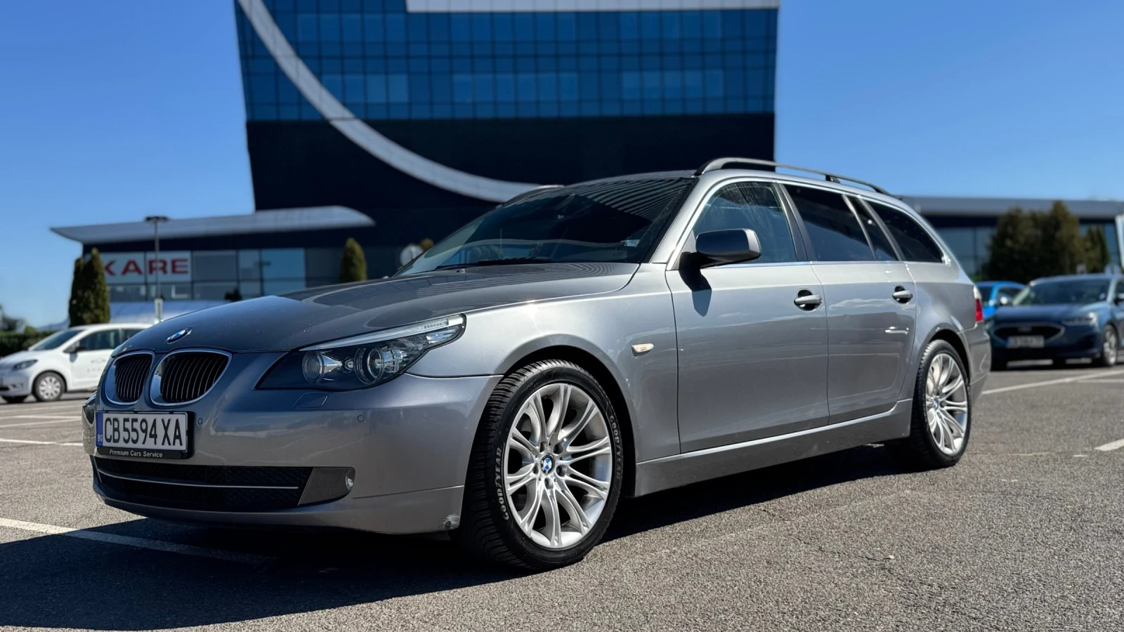 BMW 523, снимка 2 - Автомобили и джипове - 56047952