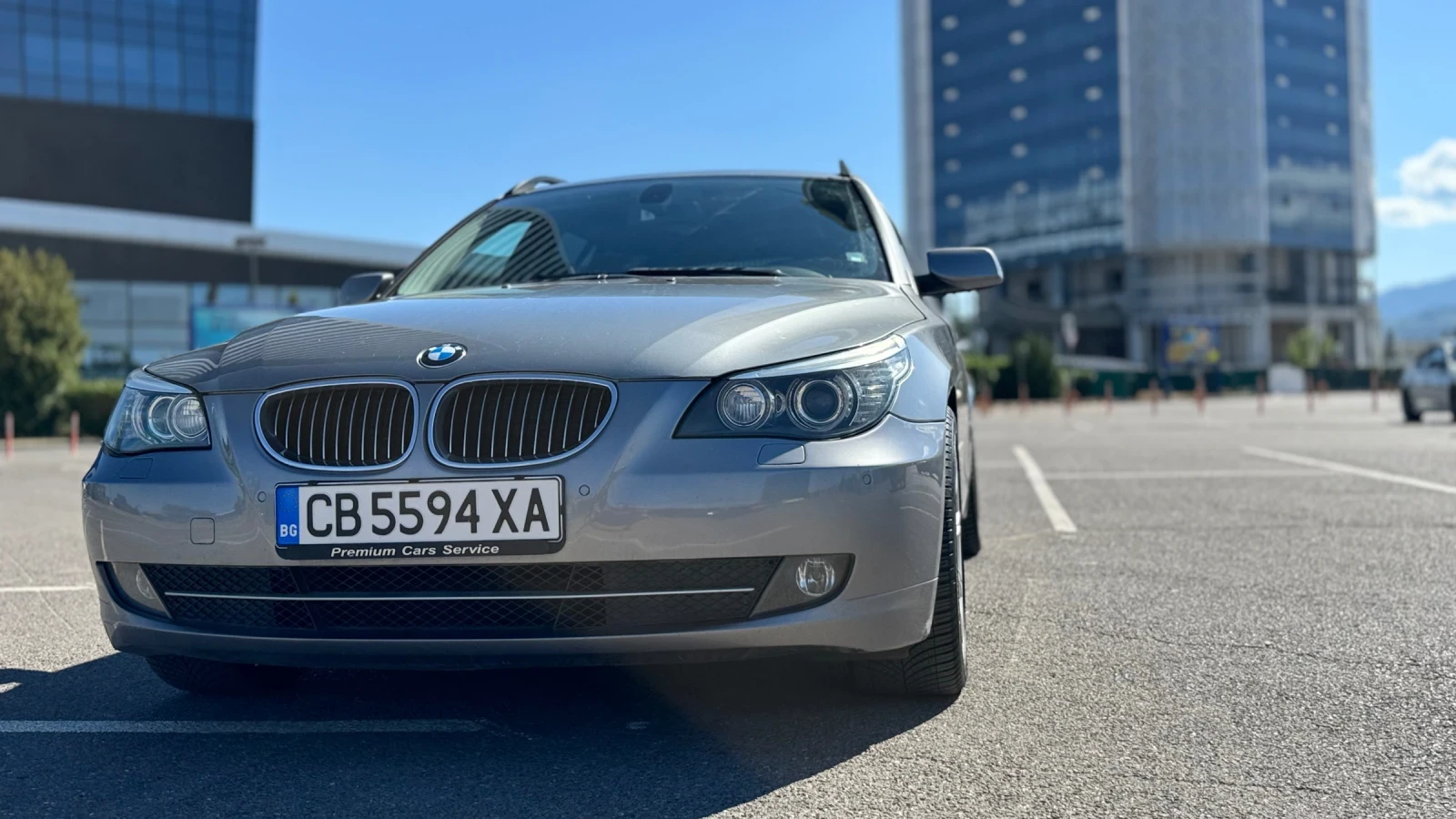 BMW 523