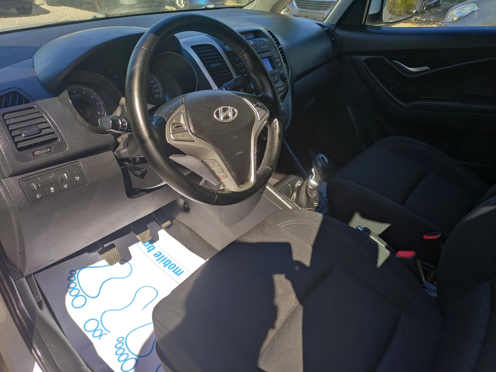 Hyundai Ix20 1.4 газ брц отличен, снимка 7 - Автомобили и джипове - 56219465