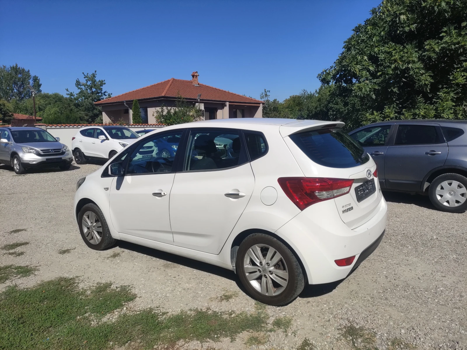 Hyundai Ix20 1.4 газ брц отличен, снимка 5 - Автомобили и джипове - 56219465