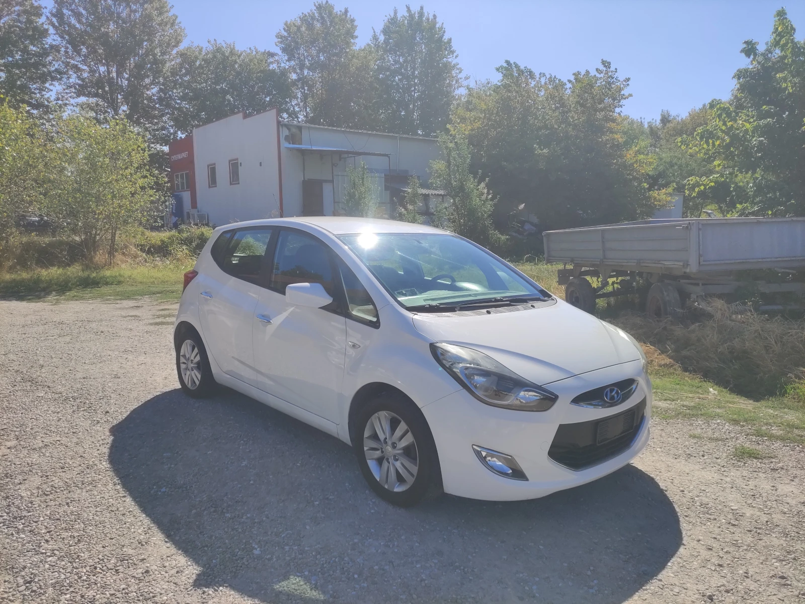 Hyundai Ix20 1.4 газ брц отличен, снимка 3 - Автомобили и джипове - 56219465