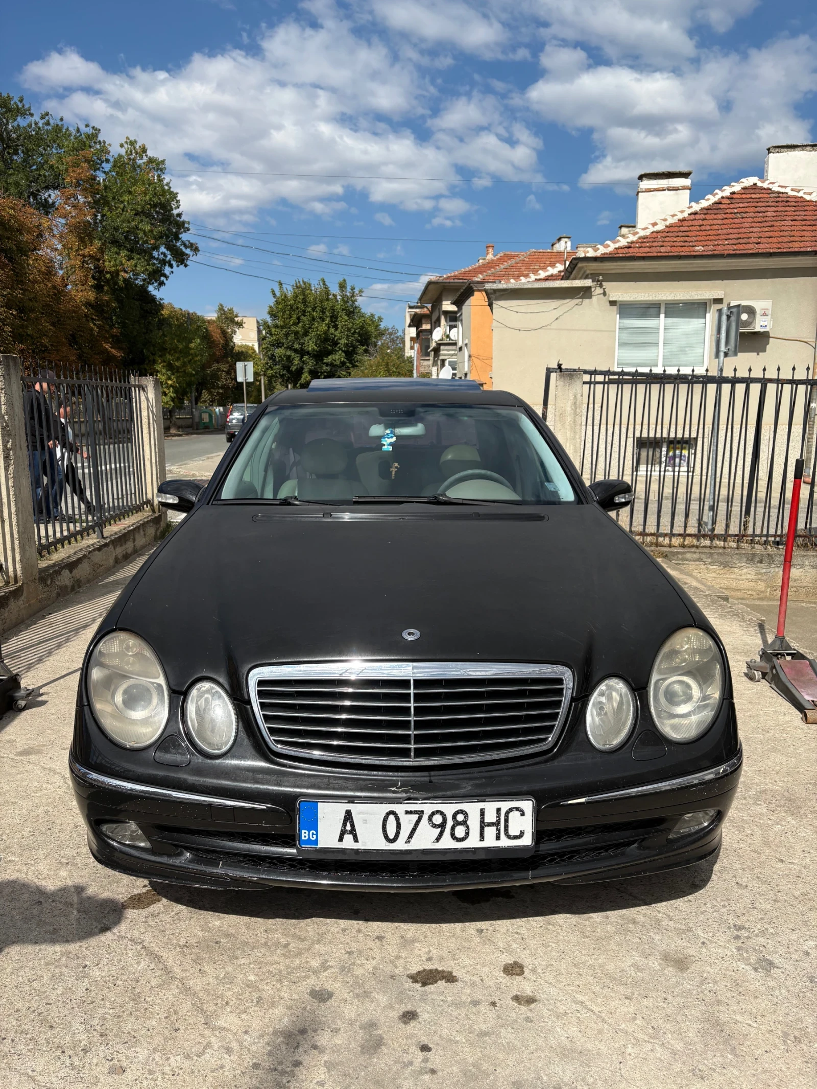 Mercedes-Benz E 270