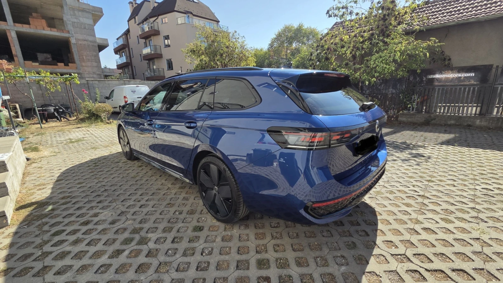 VW Passat 9 R-Line 2.0 TSI DSG 4 MOTION, снимка 8 - Автомобили и джипове - 56372358
