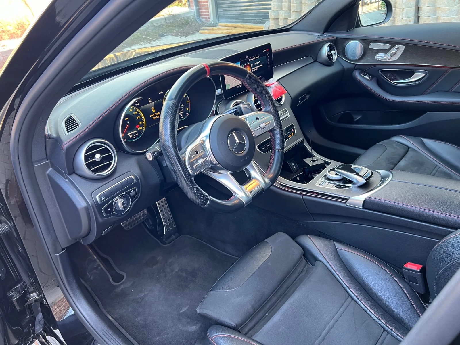 Mercedes-Benz C 43 AMG 4MATIC, снимка 11 - Автомобили и джипове - 56613529