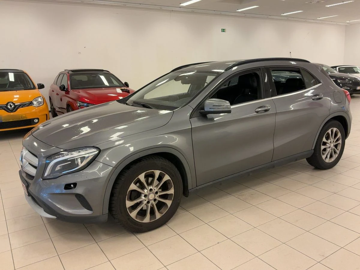 Mercedes-Benz GLA 180 1.5 DCI-109 ps* *  | Mobile.bg � ����������� 3