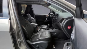 Jeep Cherokee Rongitude AWD, снимка 14