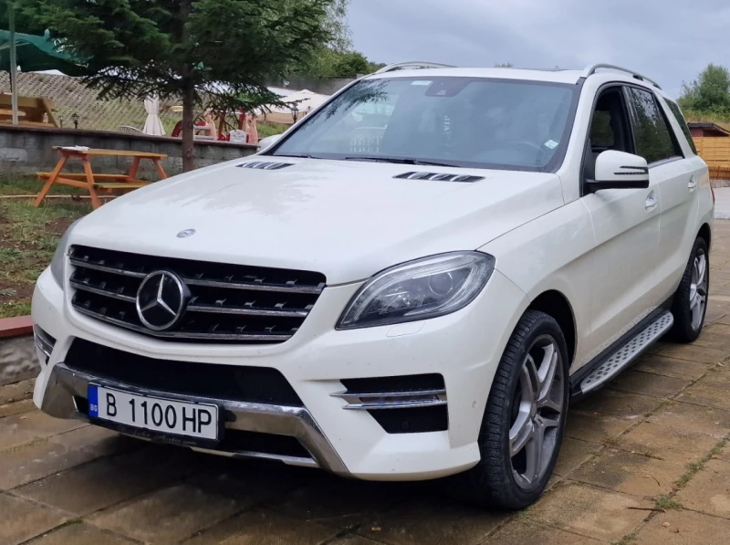 Mercedes-Benz ML 500 AMG-PACKET, 4matic, ДИСТРОНИК, Масаж, Harman/kardo, снимка 3 - Автомобили и джипове - 48023756