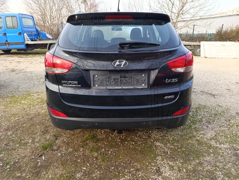 Hyundai IX35, снимка 4 - Автомобили и джипове - 48343073