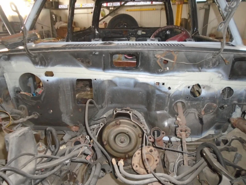 Ford Bronco 4x4, снимка 8 - Автомобили и джипове - 51701050