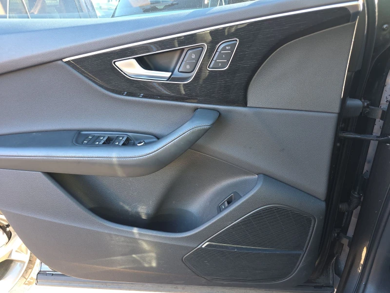 Audi Q7 2021* 360* ДИСТРОНИК* B&O* PANO* DIGITAL* KEYLESS, снимка 14 - Автомобили и джипове - 53035887