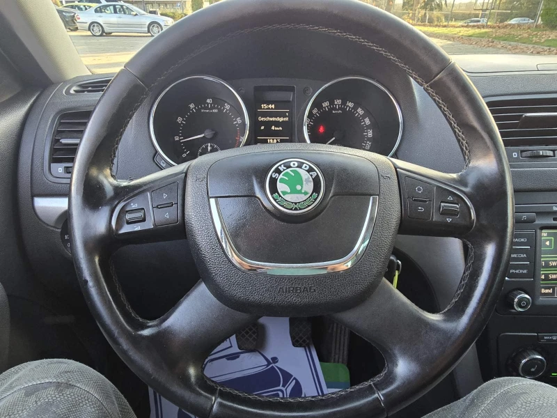 Skoda Yeti ТОП СЪСТОЯНИЕ/4х4/1.8, снимка 10 - Автомобили и джипове - 53188034