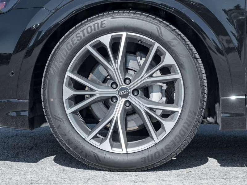 Audi Q8 * S Line quattro Prestige * CARFAX * ЦЕНА ДО БГ, снимка 4 - Автомобили и джипове - 53256233