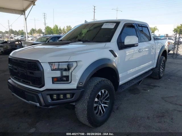 Ford Raptor Raptor 3.5L V6 450кс 4WD SuperCrew, снимка 2 - Автомобили и джипове - 47501279