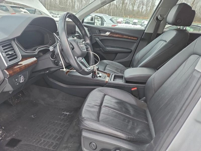 Audi Q5 2.0L 4 All wheel drive, снимка 12 - Автомобили и джипове - 52907536