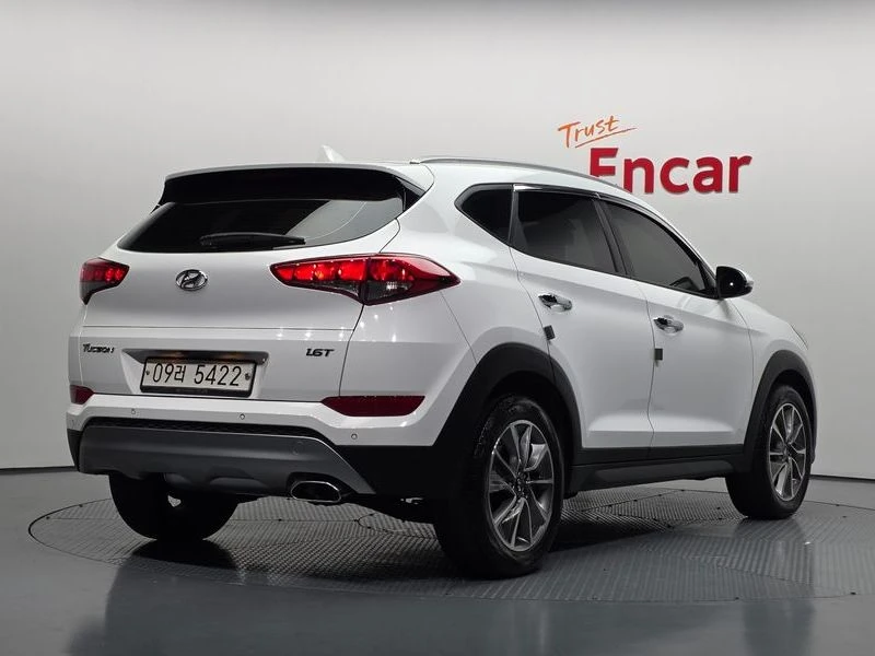 Hyundai Tucson Gasoline 1.6 turbo 2WD| 177к.с.| ВКЛ.ТЕХНОТЕСТ, снимка 2 - Автомобили и джипове - 55294100