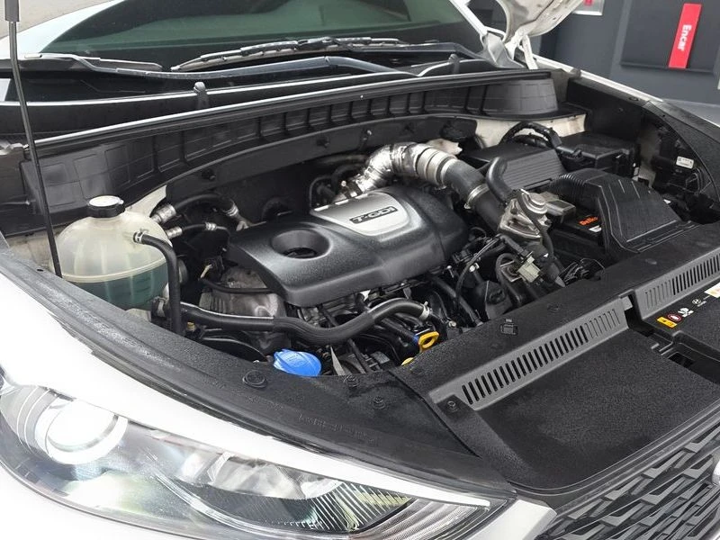 Hyundai Tucson Gasoline 1.6 turbo 2WD| 177к.с.| ВКЛ.ТЕХНОТЕСТ, снимка 6 - Автомобили и джипове - 55294100
